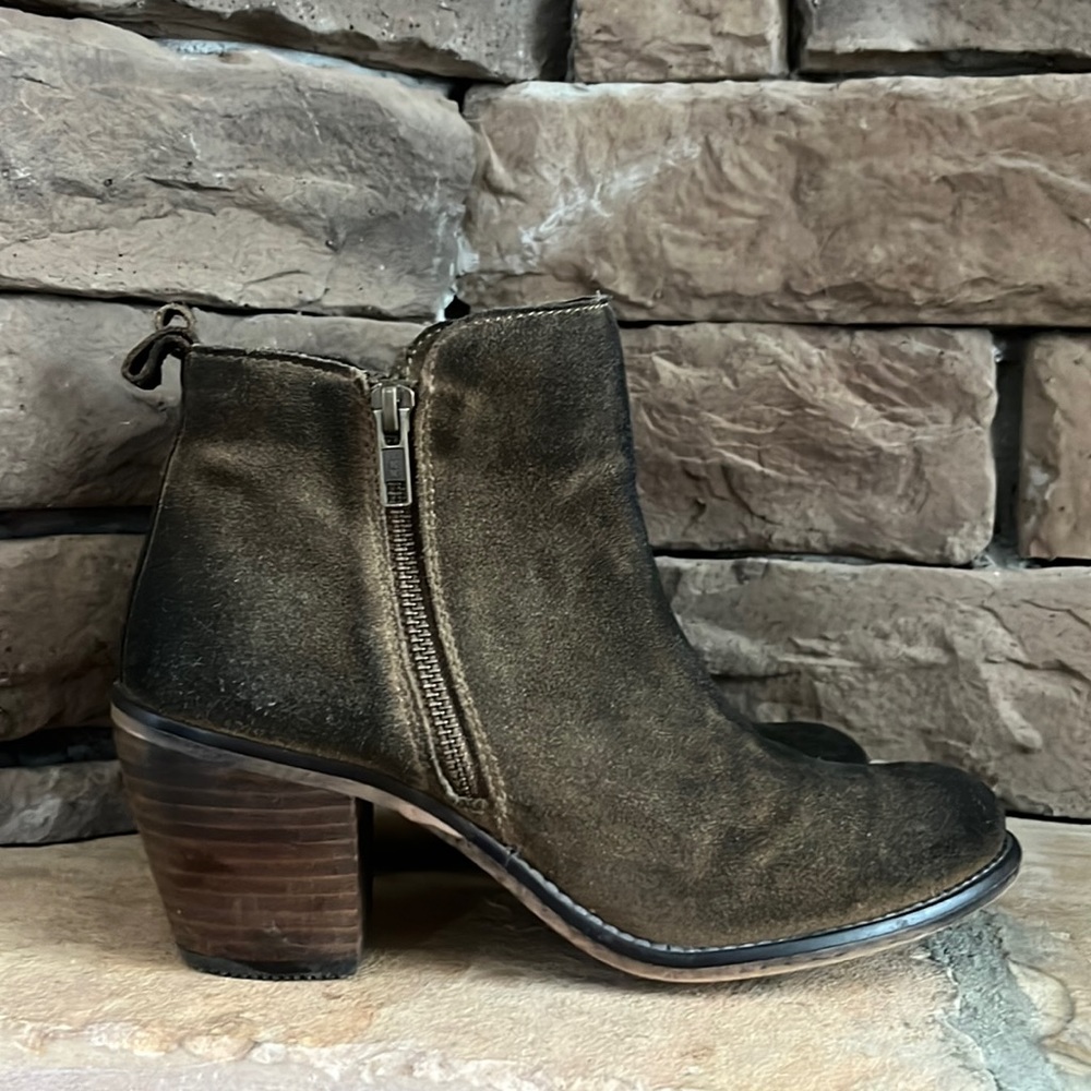 Diba True Java Time Ankle Boot / Cognac Burnished Suede / SZ 7.5